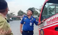 Ade Bhakti dan Petugas Damkar "Diprank" Laporan Kebakaran, Sudah Berangkat Lumayan Jauh, Tapi Malah...