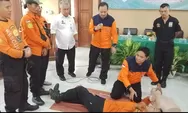 BPBD Batang Latih 90 Relawan Cara Berikan Bantuan Hidup Dasar Korban Bencana Alam