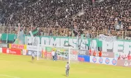  PSS Ditahan Imbang PSM di Maguwoharjo, Spanduk RumadiOut Dipasang Suporter di Gawang