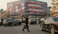 Iran Pasang Mural Hancurnya Kapal Induk AS, Tegangan dengan Washington Memanas