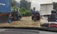 Kemacetan Lalu Lintas Macet Parah Terjadi di Jalan Ahmad Yani Bekasi Imbas Banjir