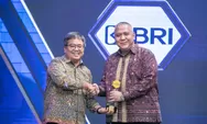 Perluas Akses Keuangan Masyarakat, BRI Diganjar Penghargaan Anugerah Penggerak Sektor Keuangan