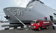TNI AL Siapkan KRI Surabaya Angkut Bantuan di Antaranya Gas LPG untuk Korban Bencana di Sumatera