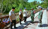 Tinjau Pembangunan Jembatan Bailey di Padang Pariaman, Prabowo Pastikan Segera Beroperasi   