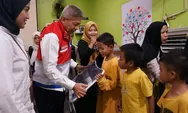 Dewan Komisaris Pertamina Tinjau Sekolah Anak Percaya Diri Makassar