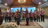 Sri Sultan Tegaskan Peran Strategis Pers Jaga Demokrasi di Tengah Arus Informasi Deras