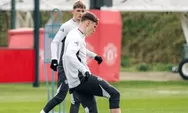 Michael Carrick Ajak Pemain Muda Berlatih Bareng Tim Utama Manchester United