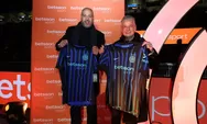 Adriano dan Roberto Baggio Muncul di San Siro Jelang Duel Inter Milan vs Juventus