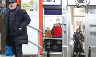 Wayne Rooney Kepergok Tenteng Minuman Keras