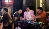 Kiper West Ham Mendadak Jadi DJ Kejutan di Pub 