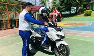 Tips Belajar Berkendara Sepeda Motor Bagi Pemula dari Astra Motor Kaltim 1