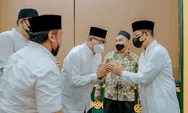 Shalat Tarawih Berjamaah di Pendopo Rumah Dinas Wali Kota Medan Bersama Al Ustadz Ahmad Zuhri