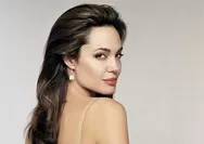 Bercerai dengan Suami, Angelina Jolie Mengaku  Kini Mengalami Tekanan Psikis