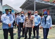 Wakapolda Lampung Tinjau Vaksinasi Booster WBP Lapas Perempuan Lampung