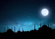 4 Keutamaan Malam Lailatul Qadar: Malam Lebih Baik dari Seribu Bulan hingga Pintu Surga Dibuka