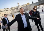 Kunjunggan Menteri Sayap Kanan Israel ke Kompleks Al-Aqsa Berpotensi Picu Kekerasan