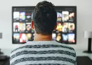 Rekomendasi Film Romantis yang Bisa Ditonton Bersama Pasangan, Siapkan Makanan dan Minuman!