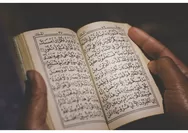 Bacaan Do'a Seusai Sholat Tarawih Lengkap Bersama Dengan Arab , Latinnya Dan Artinya.