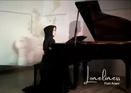 Lirik dan Terjemahan Lagu 'Loneliness' Ciptaan Penyanyi Putri Ariani, yang Pukau Juri Americas Got Talent 2023
