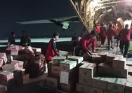 Operasi Kemanusiaan TNI, Panglima Berikan Bantuan Darurat ke Puncak, Papua Tengah