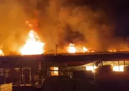 Kebakaran Pasar Leuwiliang Bogor, Ratusan Kios Hangus Terbakar