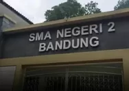 Siwa SMAN 2 Bandung Terpeleset di Lantai 2 Saat Sedang Duduk Pada Waktu Jam Istirahat