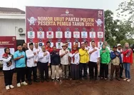 Tim II Kirab Pemilu Sampai di Belitung Timur, 18 Bendera Partai Jadi Peserta Pemilu 2024