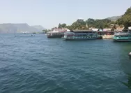 Inilah Jadwal Penyeberangan Kapal Fery di Danau Toba ke Pulau Samosir