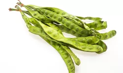 Meski Bau, Ternyata Ada Manfaat Konsumsi Petai, Salah Satunya Obat PMS