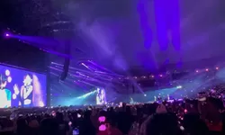 FOTO Keseruan Konser BLACKPINK Hari Kedua Day 2 di GBK Jakarta Malam Hari Ini