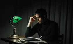 Kerja Shift Malam? Berikut Cara Mengatur Tidur Agar Tubuh Tetap Sehat