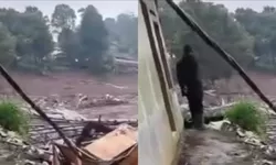 Longsor Cisarua Bandung Barat, 20 Rumah Tertimbun - Alam Protes Akibat Alih Fungsi Lahan