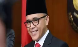 Pegiat Anti Korupsi Bedah Dokumen Kilat Izin Tambang Tumpang Pitu Era Azwar Anas