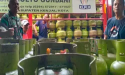 Gara-gara Viral Soal Gas Elpiji, Kini ASN di Jawa Tengah Dilarang Beli Gas Elpiji Melon Subsidi
