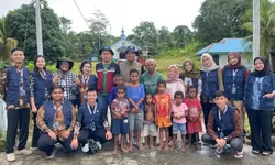 Kepiting Asap Warimak: Inovasi Mahasiswa UNEJ untuk Bangkitkan Ekonomi Pesisir Raja Ampat