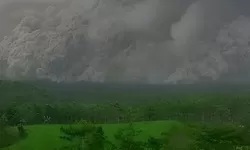 Status Awas di Semeru Belum Dicabut, Warga Diminta Jauhi Radius 8 Km dan Ancaman Lahar Dingin