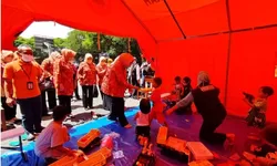 Sebagian Warga Korban Erupsi Semeru Masih Bertahan di Posko, Pemkab Lumajang Ingatkan Soal Donasi Resmi