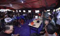 Empati Nasional Mengalir Deras, BNPB Pimpin Penanganan Bencana Sumatera