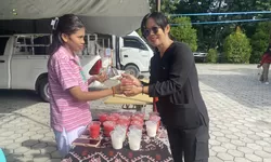 Bazar Jajanan Sehat Mahasiswa Prodi Keperawatan Waingapu