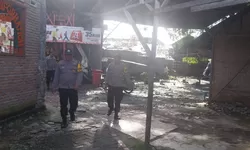Bhabinkamtibmas Polsek Bahorok Laksanakan Patroli di Kawasan Wisata Bukit Lawang.
