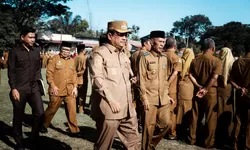 Bupati Aceh Singkil Safriadi Oyon Pimpin Langsung Apel Gabungan Awal Tahun 2026