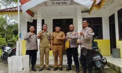 Sat Binmas Polres Tanjung Balai Sambangi Kantor Lurah,Pererat Sinergi