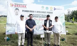 Bupati dan Wakil Bupati Batu Bara Hadiri Gerakan Penanaman Pohon di Tarutung