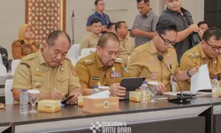 Bupati Baharuddin Hadiri Rakor Percepatan Rehabilitasi dan Rekonstruksi Pascabencana di Sumatera Utara