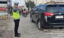 Jamin Keamanan Sore Hari, Sat Lantas Polres Tanjung Balai Patroli di Titik Rawan