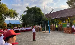 SugireniSatlantas Polres Langkat Edukasi Pelajar, Kapolres Tekankan Pentingnya Budaya Tertib Berlalu Lintas Sejak Dini.