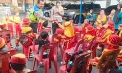 Satlantas Polres Langkat Edukasi Anak-Anak Soal Tertib Lalu Lintas