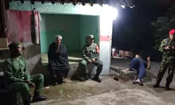 Koramil 14/Klego Gelar Patroli Malam Bersama Linmas dan Kokam di Desa Sumberagung