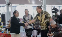 Hadiri Wisuda XXXV UNA, Bupati Baharuddin Tekankan Peningkatan Kualitas Generasi Muda   