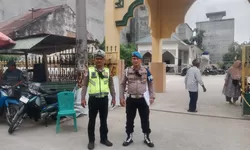 Pastikan Ibadah Jumat Aman, Polres Tanjung Balai Amankan Masjid Mesjid